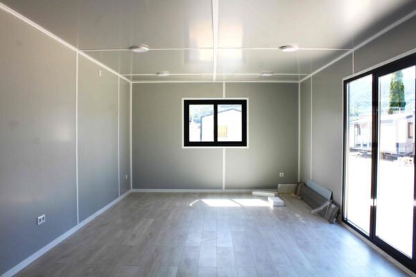 Caseta de obra prefabricada nueva y diáfana – Image 3